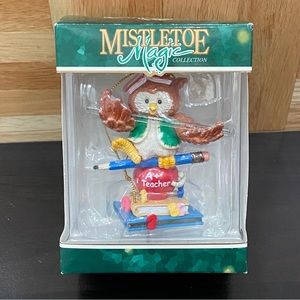 MISTLETOE Magic Collection A+ Teacher Christmas Tree Ornament